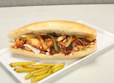 Tam Ekmek Arası Tavuk Döner