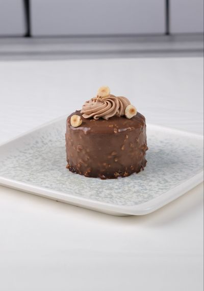 Fındıklı Sütlü Çikolatalı Pasta