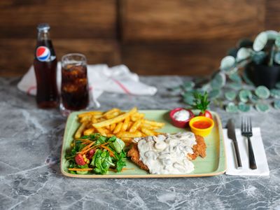 Mantar Soslu Schnitzel