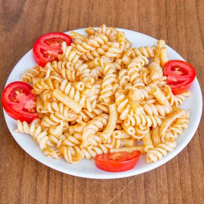 Kremalı Tavuk Schnitzel  Makarna