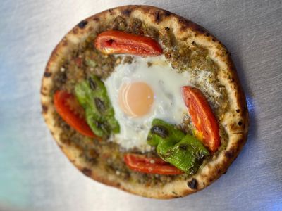 Kıymalı Yumurtalı Pide