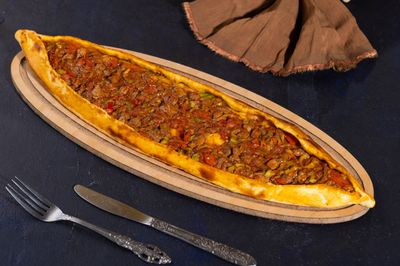 Kuşbaşılı Pide