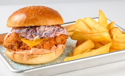 Çıtır Paneli Tavuk Burger