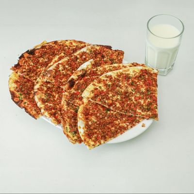 3'lü Lahmacun Menü