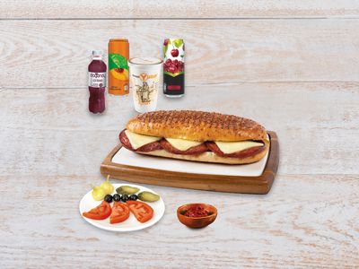 Sucuklu Kaşarlı Tost Menü
