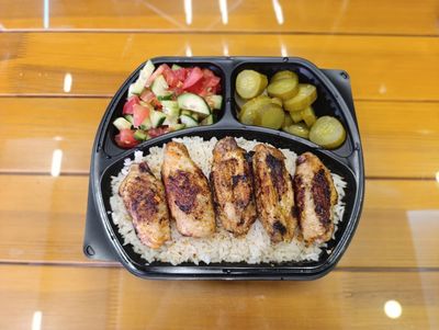 Pilav Üstü Izgara Kanat