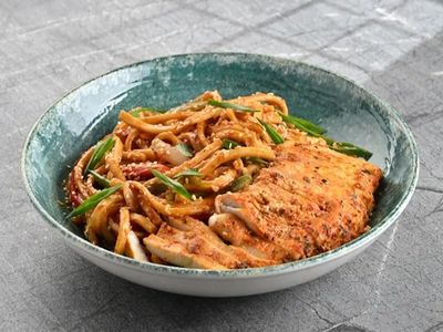 Izgara Tavuklu Udon