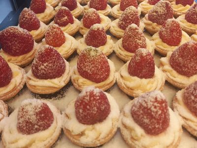 Çilekli Tartolet (1 kg.)