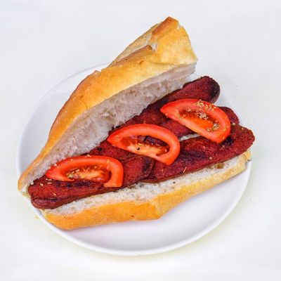 Yarım Ekmek Arası Izgara Sucuk