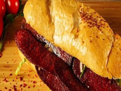 Ekmek Arası Izgara Sucuk
