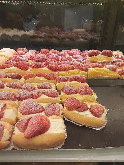 Ekler çilekli (500 gr.)