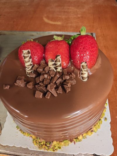 Çikolatalı Pasta (0.No)