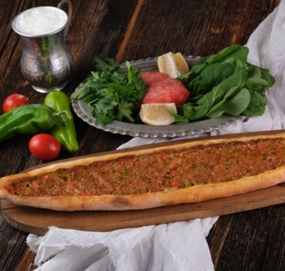 Kıymalı Pide