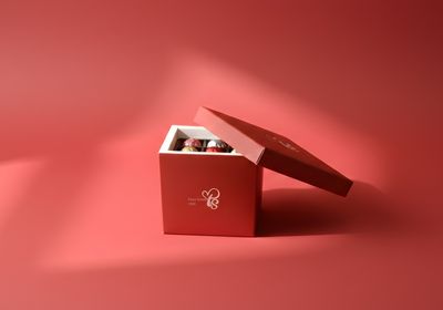 18'li Sargılı Spesiyal Çikolata