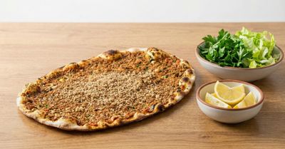 Cevizli Lahmacun