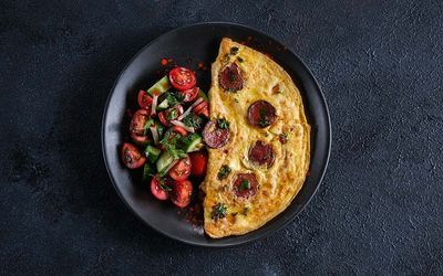 Omlet Sucuklu