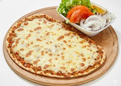 Cevizli Kaşarlı Lahmacun