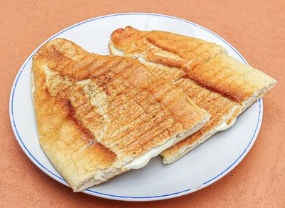 Tost Ekmekli Sandviç