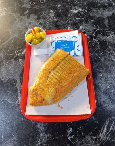 Yarım Ekmek Arası Patatesli Tost