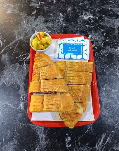 Tam Ekmek Arası Patatesli Tost