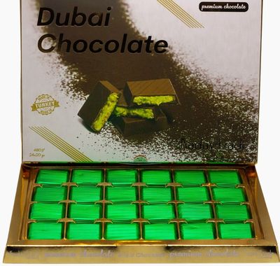Spesiyal Dubai Çikolatası (16 Adet)