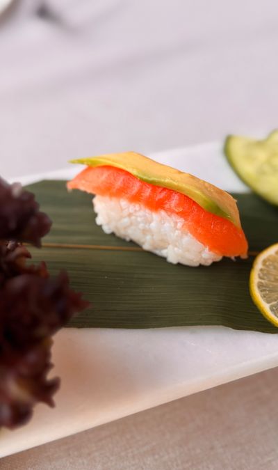 Sake Avokado Nigiri (2 Adet)