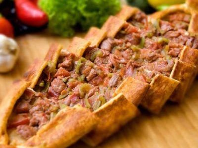 Kuşbaşılı Pide
