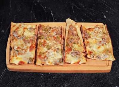 Bıçak Arası Pide