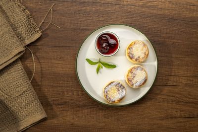 Lor Peynirli Sırniki