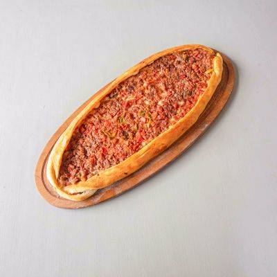 Kıymalı Kaşarlı Pide