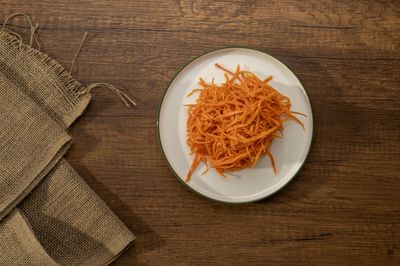 Kore Usulü Havuç Salatası