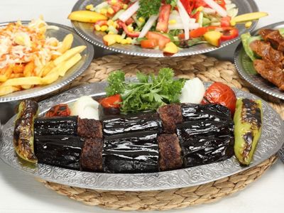 Patlıcan Kebap