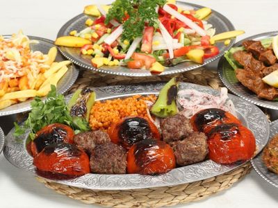 Domatesli Kebap