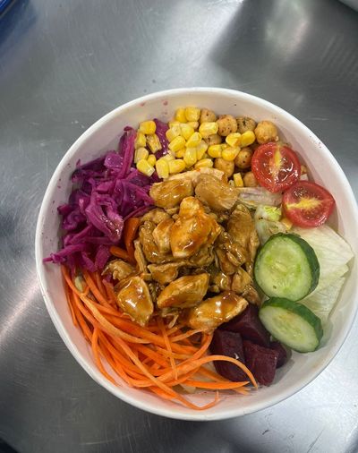 Barbekü Soslu & Pilav Bowl