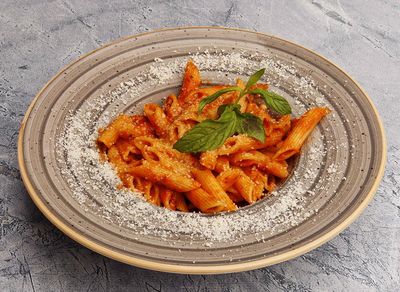 Köri Soslu Penne