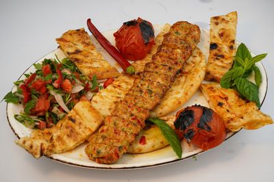 Tavuk Kıyma Kebap Menü