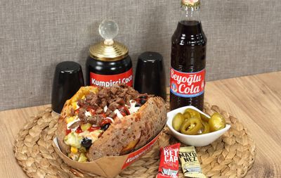 Kavurmalı Kumpir Menü