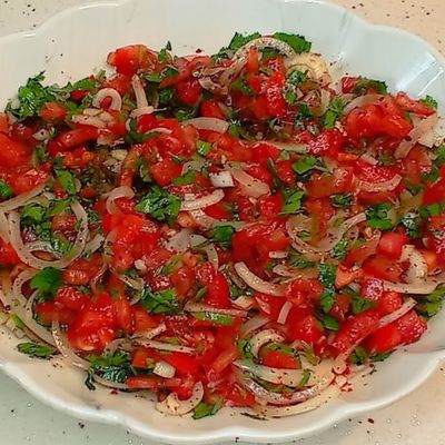 Tablacı Salatası