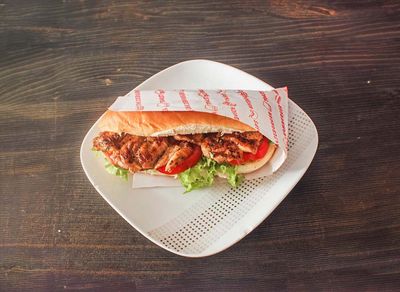 Ekmek Arası Izgara Tavuk