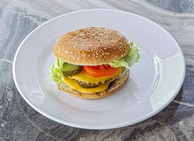 Chili Cheeseburger