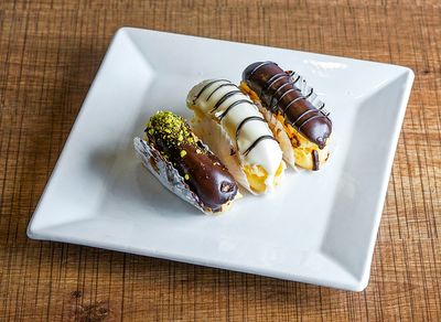 Beyaz Kremalı Ekler