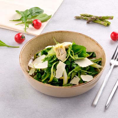 Enginarlı Kuşkonmazlı Salata