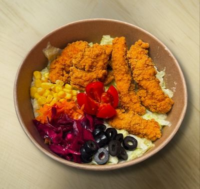 Bowl Çıtır Tavuk Salata