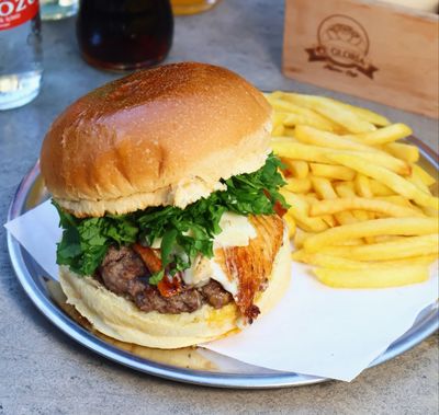 Pablo Picasso Burger