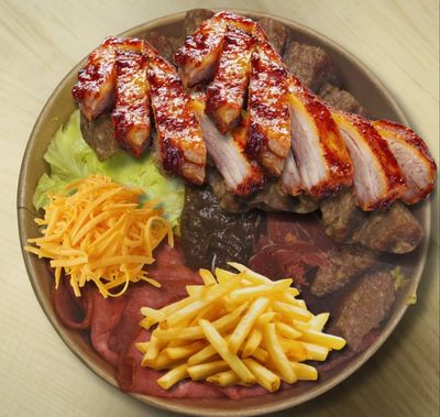 Bowl Izgara Köfte Tavuk Salata