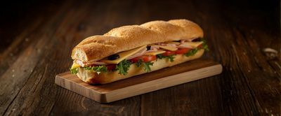 Hindi Fümeli Peynirli Sandviç (22 cm.)