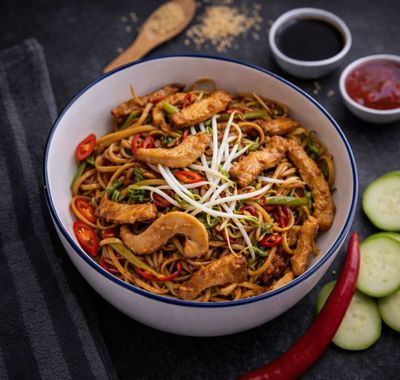 Tavuklu Noodle
