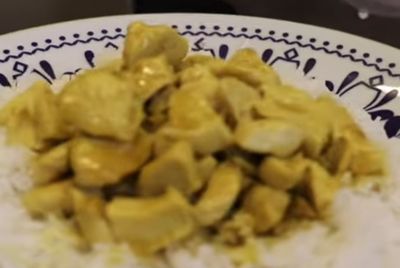 Köri Soslu Tavuklu Pilav