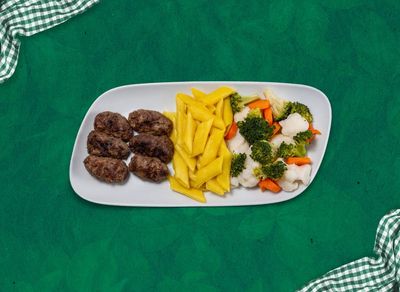 Light Köfte & Penne Tabağı