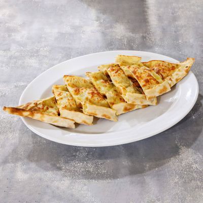 Tavuklu & Kaşarlı Pide